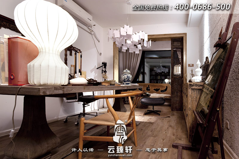 辦公室簡(jiǎn)潔樸素裝修