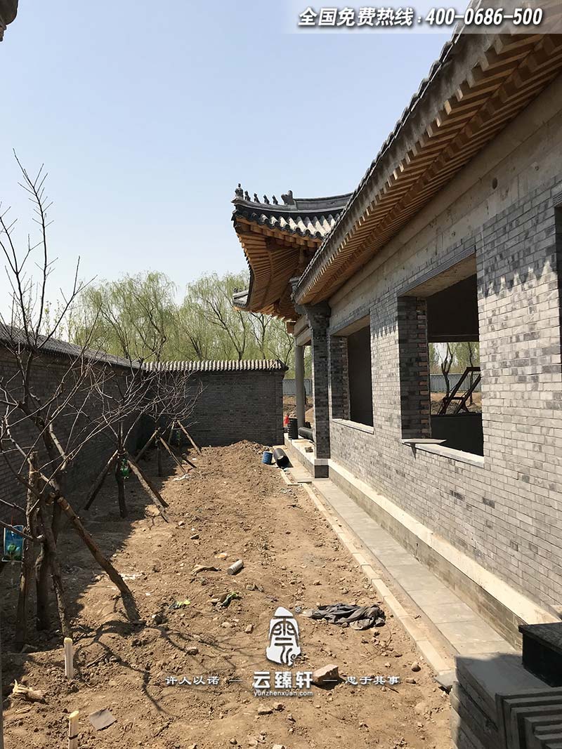 四合院院內(nèi)施工現(xiàn)場圖