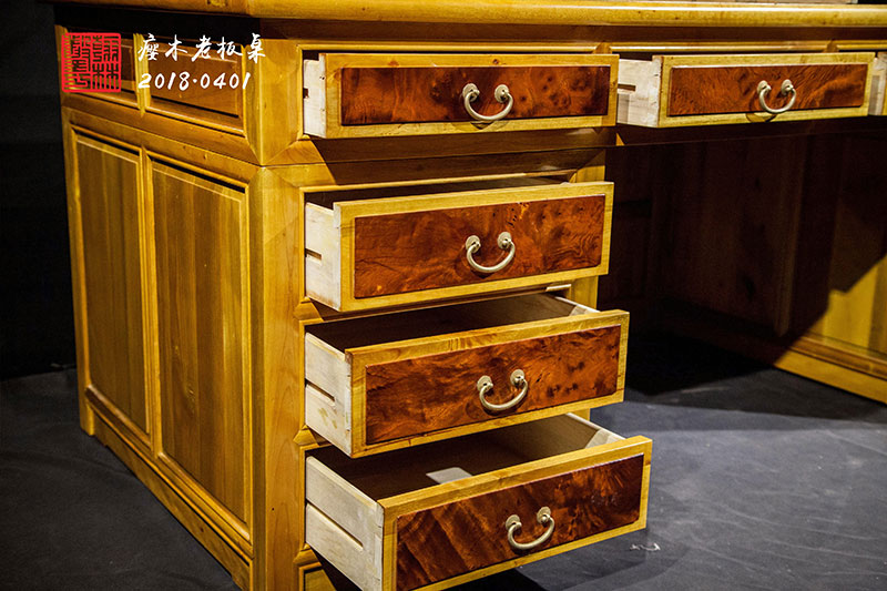 癭木老板桌